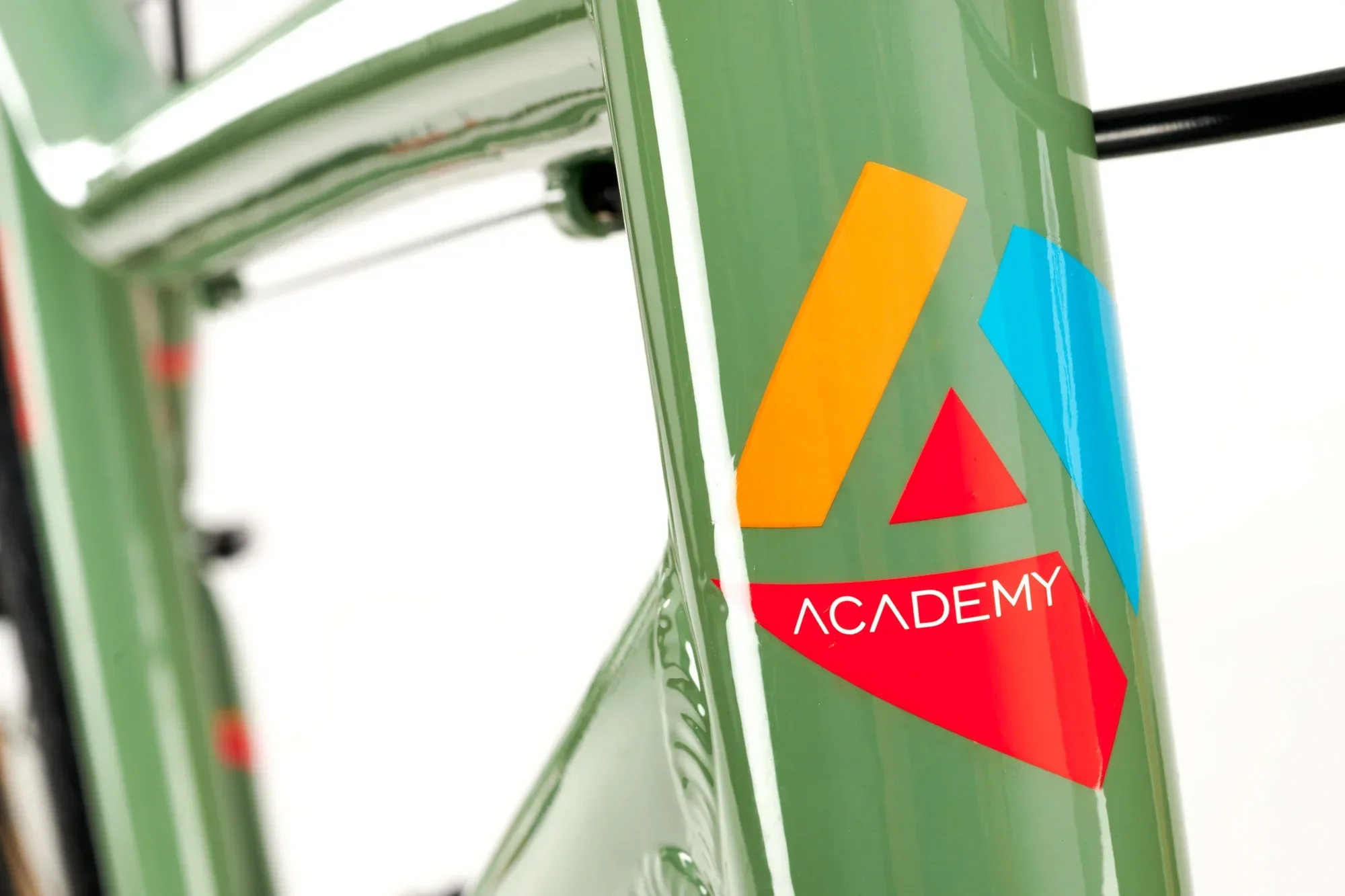 Academy Grade 6 8-Speed - Image 5