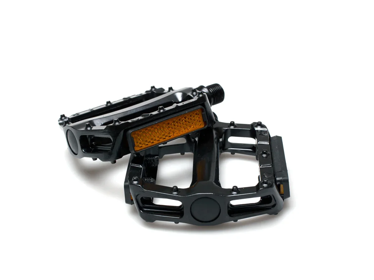 BLB BMX Aluminum Platform Pedals - Image 2