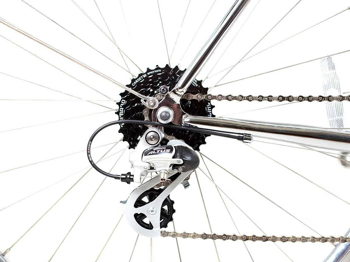 BLB Butterfly 8spd Town Bike - Chrome - Image 6