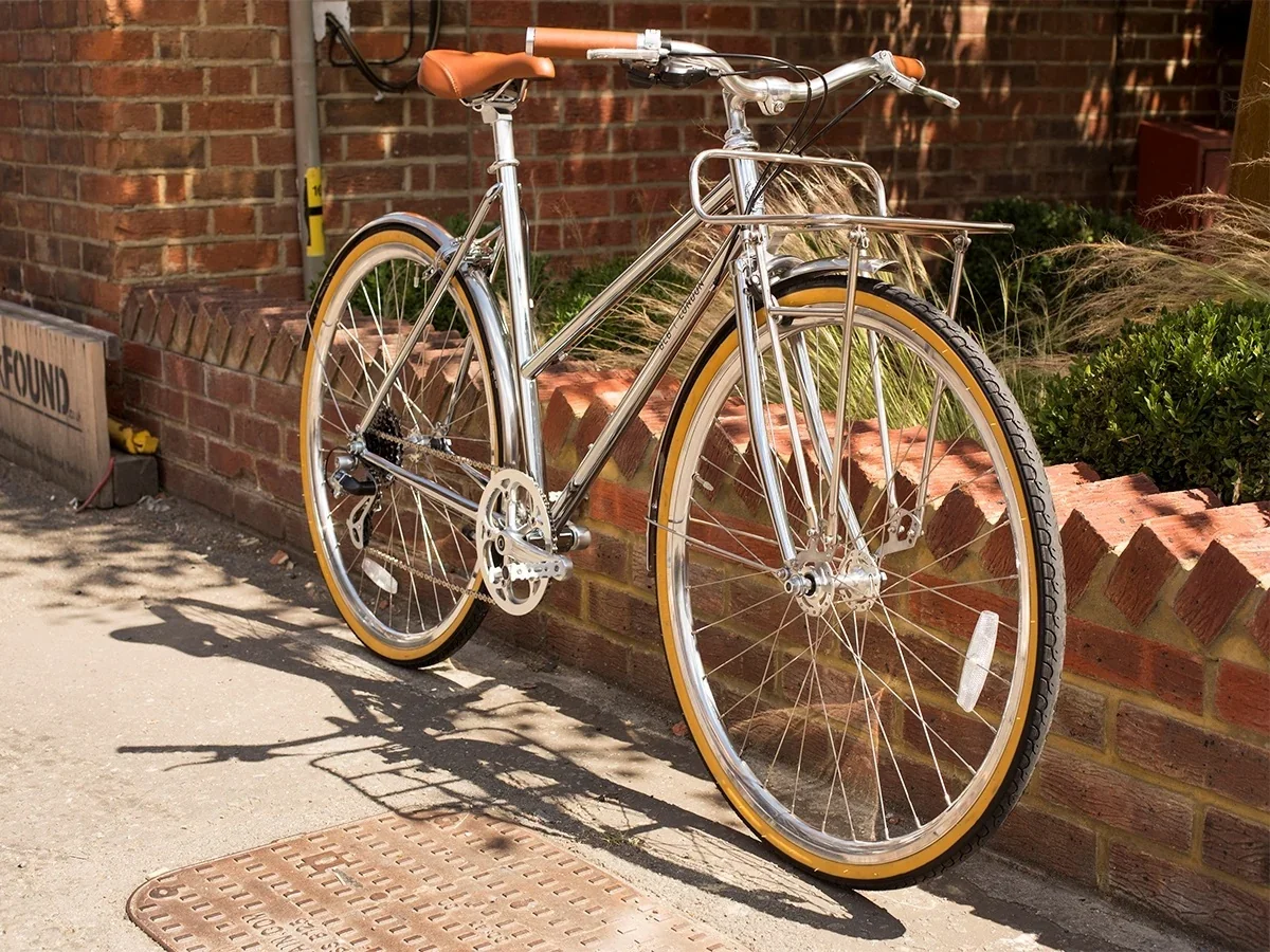 BLB Butterfly 8spd Town Bike - Chrome - Image 8