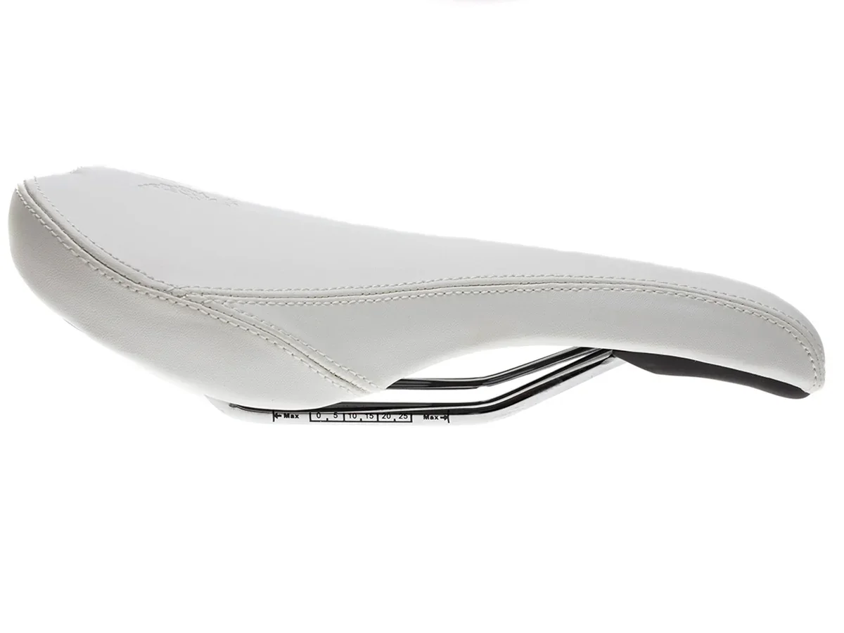 BLB Curve Ladies Saddle - Image 10