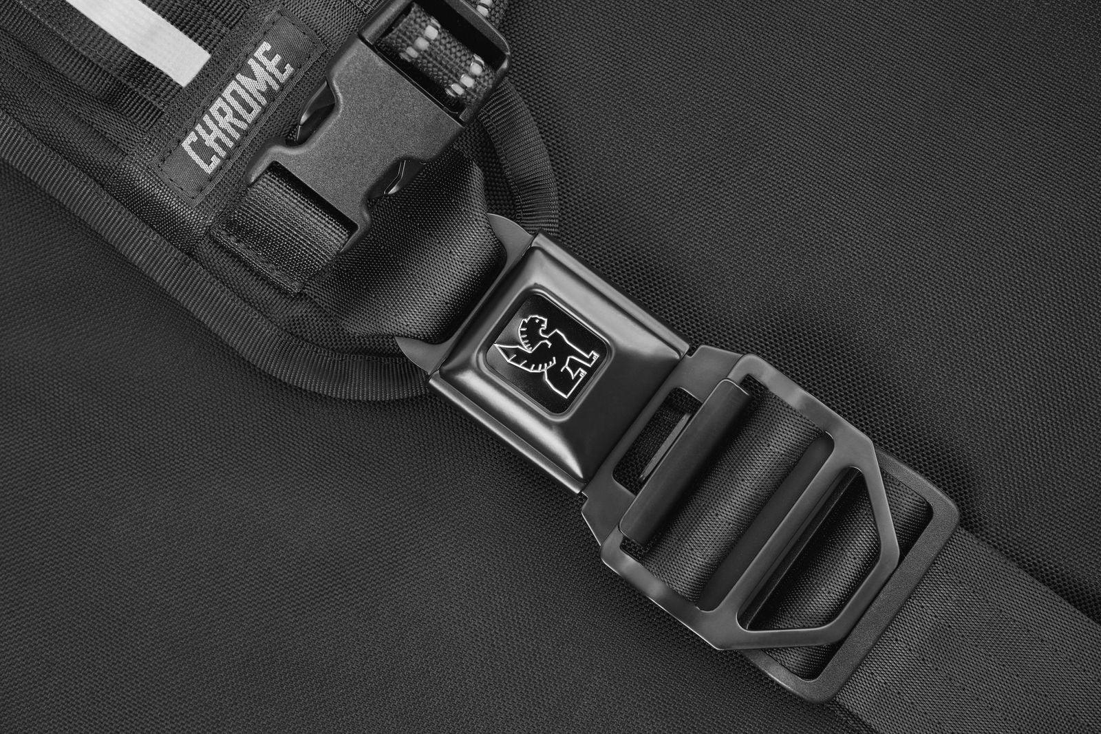 Chrome Industries Citizen Messenger Bag - Image 5