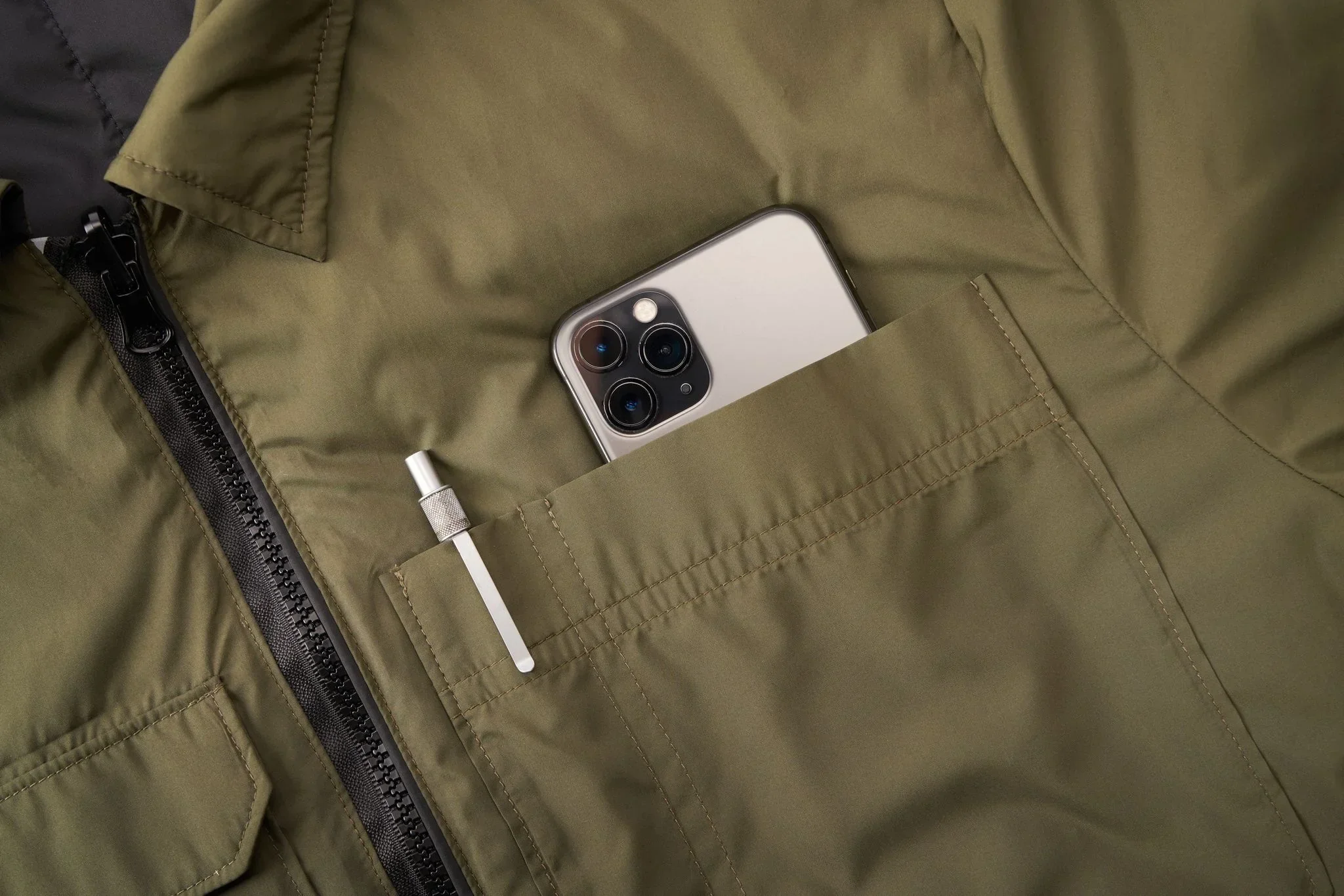 Chrome Industries Two Way Insulated Schacket - Image 7