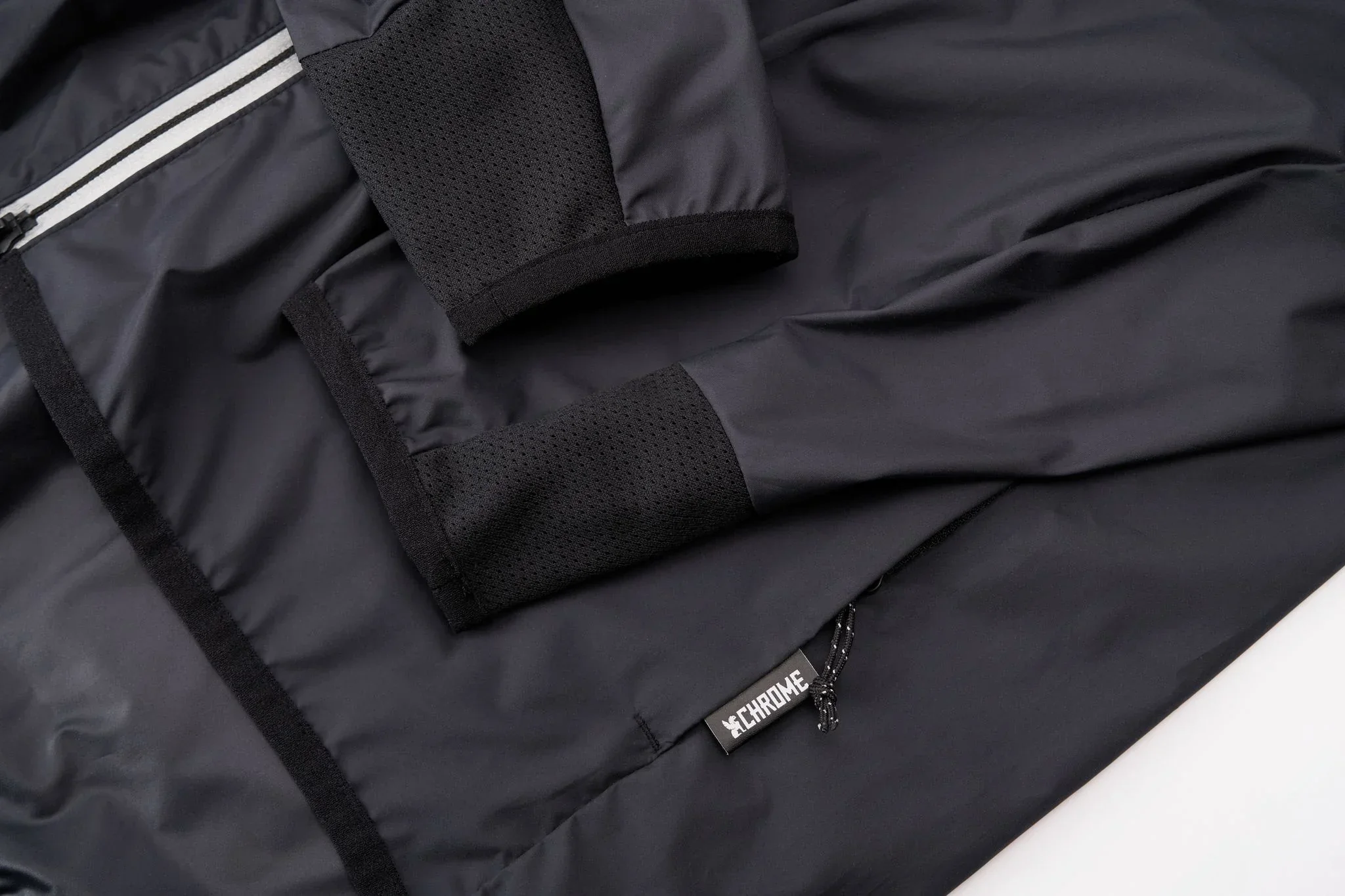 Chrome Industries Wind Cobra Packable 2.0 - Image 4
