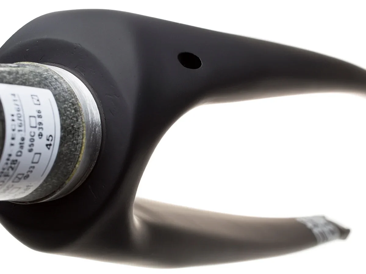 Columbus Futura Disc Carbon Fork - Image 4
