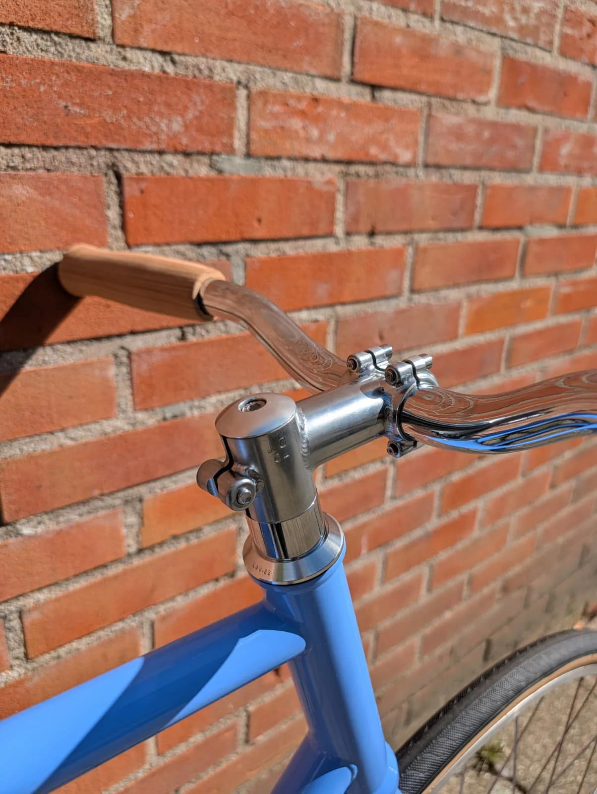 Custom built fixie with Focale 44 Noble frame set - Image 4