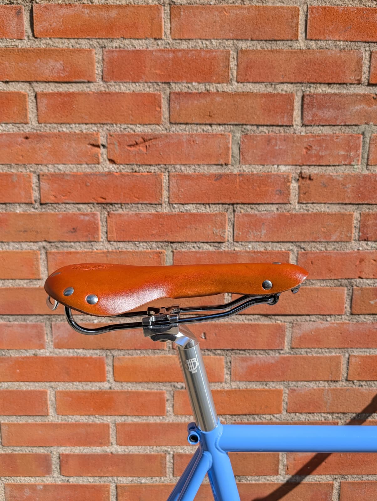 Custom built fixie with Focale 44 Noble frame set - Image 6