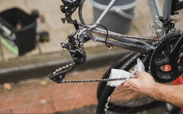 Dynamic Chain Cleaning Wipes 1pc - Image 3