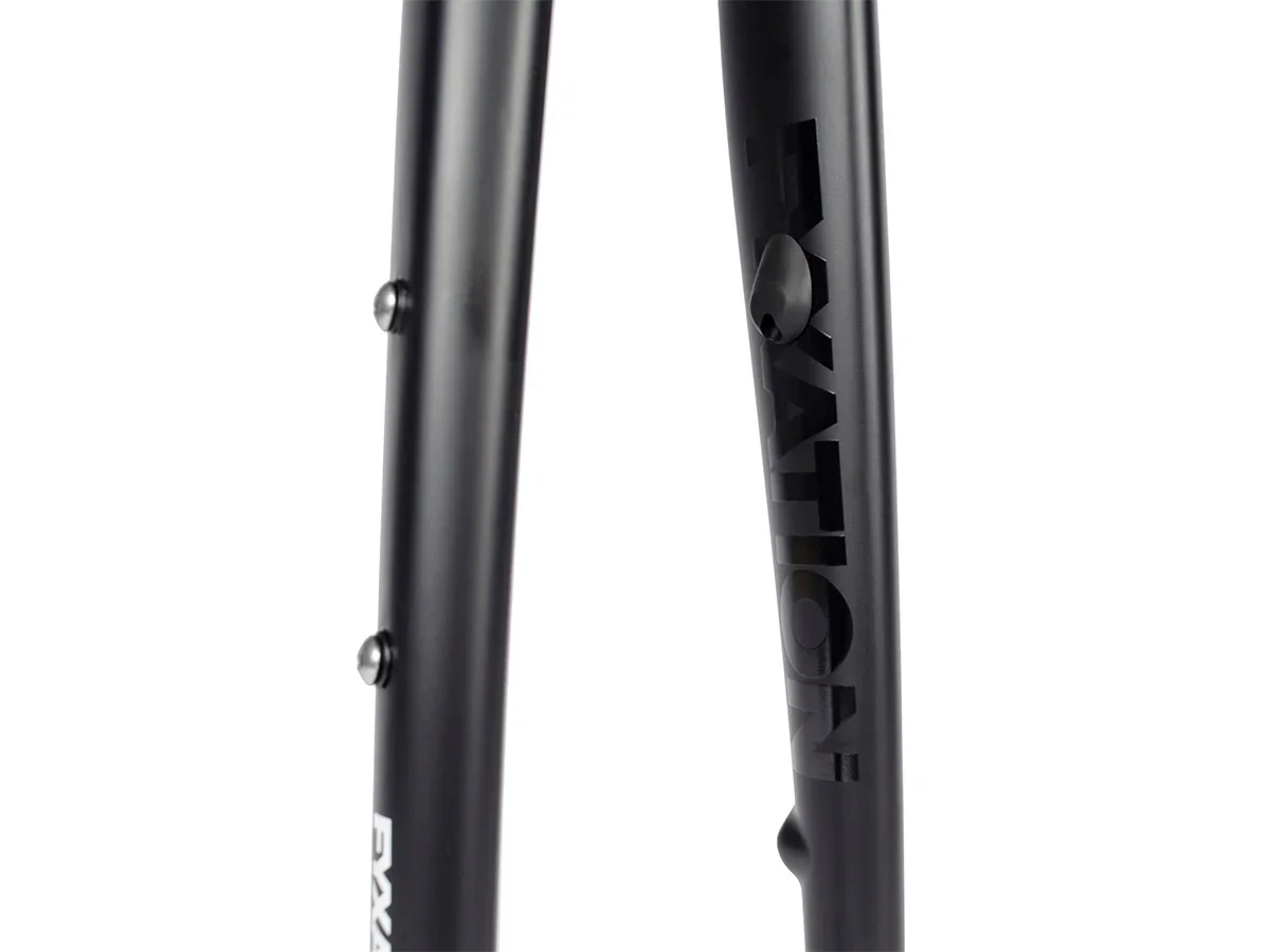 Fyxation Sparta All Road Tapered Carbon Fork - Image 4