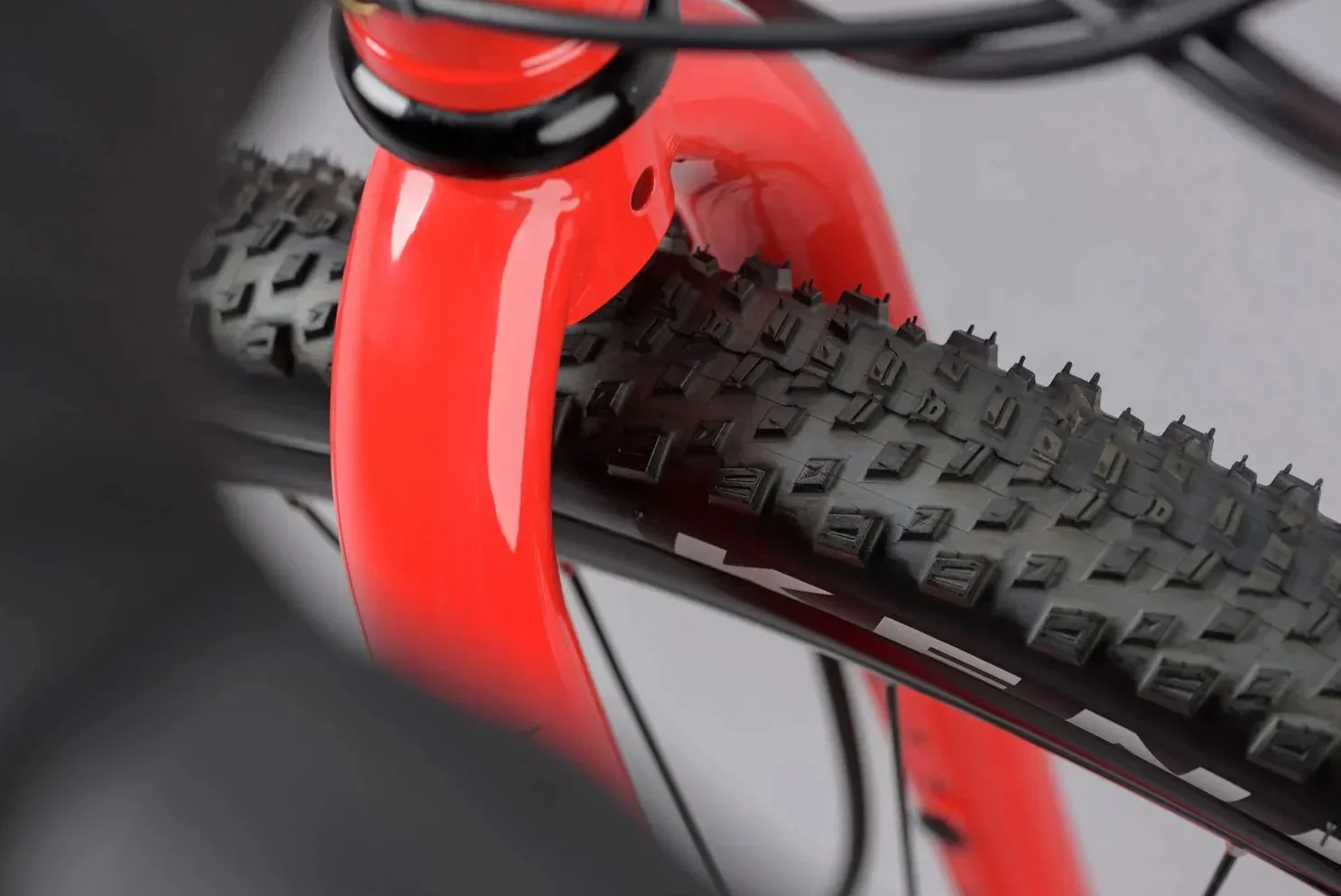 Genesis Croix De Fer 20 - Red - Image 8