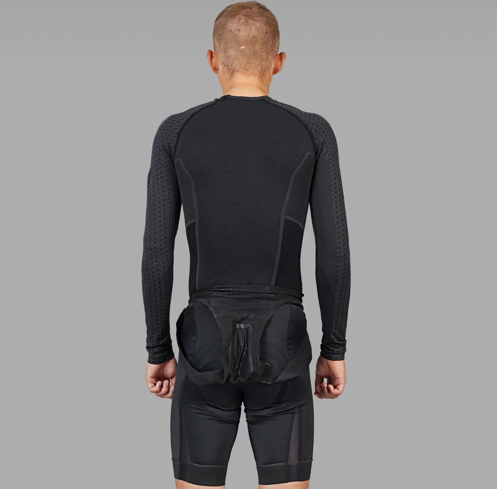 GripGrab Expert 2 Thermal Seamless Long Sleeeve Base Layer - Image 4