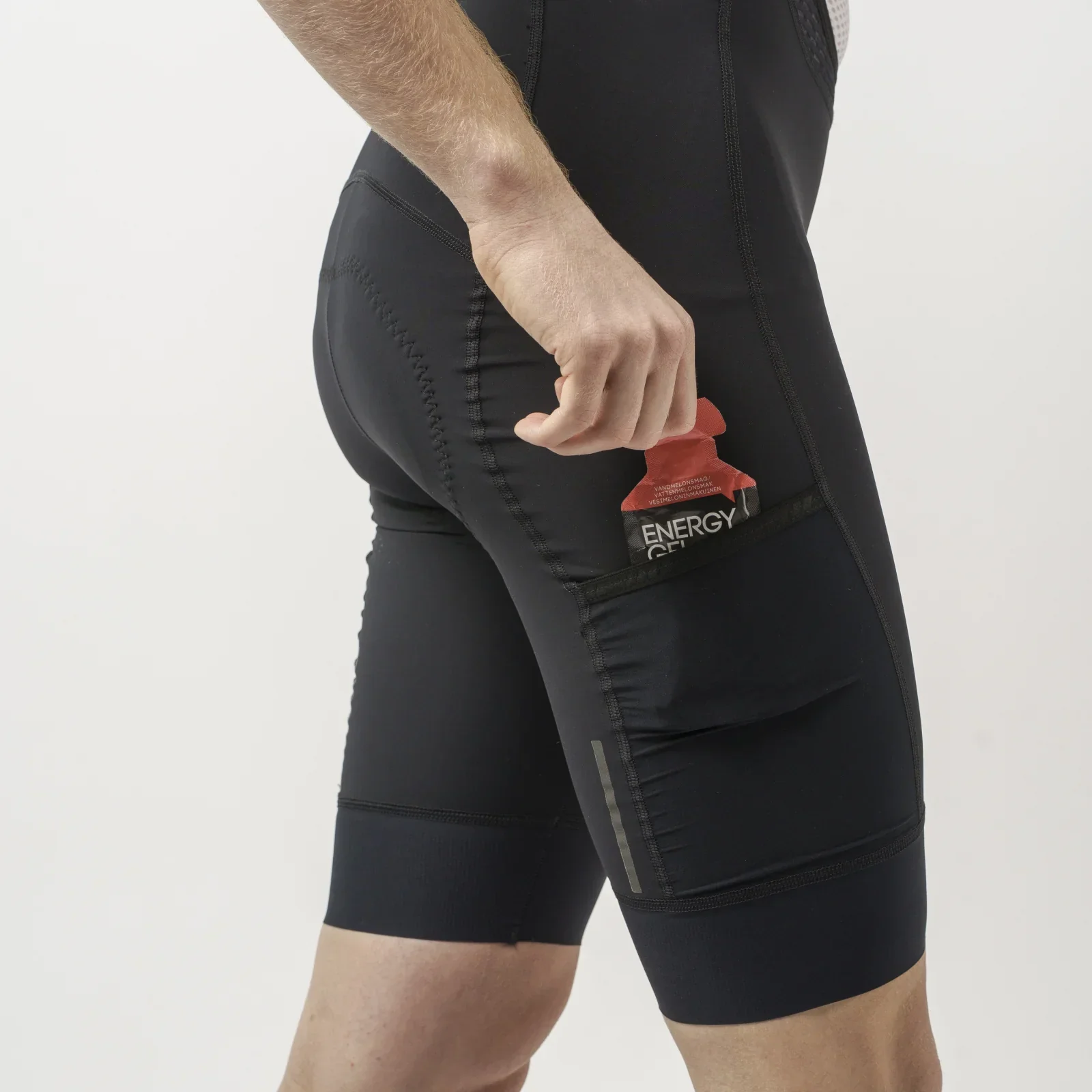 GripGrab EXPLR Cargo Bib Shorts - Image 4
