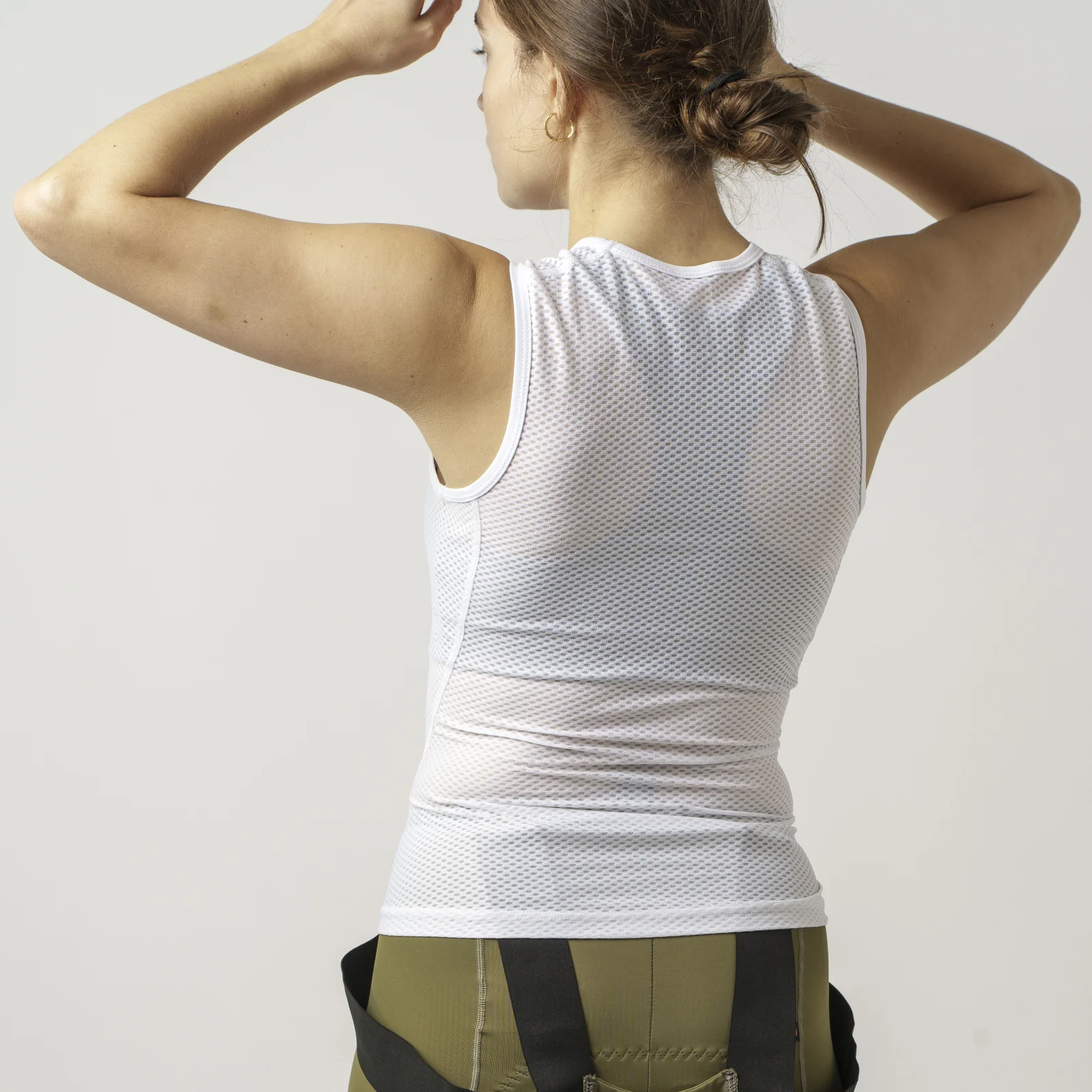 GripGrab Womens Ultralight Mesh Sleeveless Base Layer - Image 5