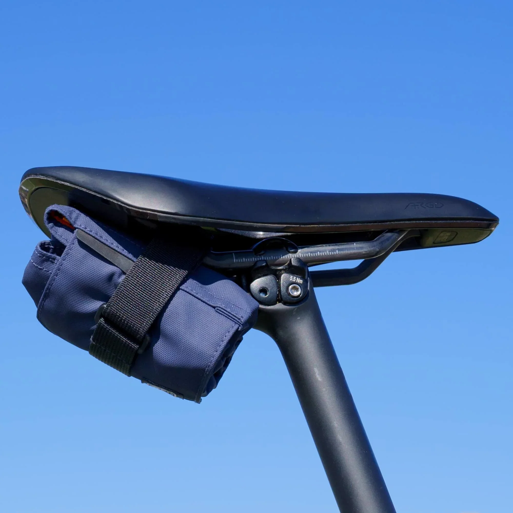 Lead Out Saddle Bag - Image 3