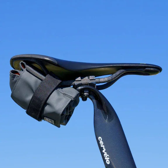 Lead Out Saddle Bag - Image 5