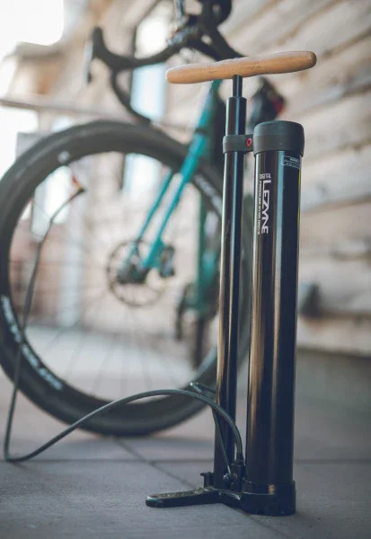 Lezyne Floor Pump Digital Pressure Over Drive - Image 3
