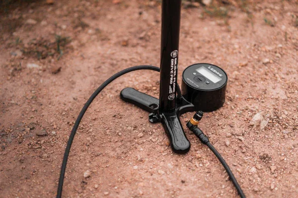 Lezyne Floor Pump Gravel Digital Drive Pro - Image 6