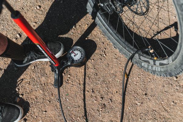 Lezyne Floor Pump Gravel Sport Drive - Image 3
