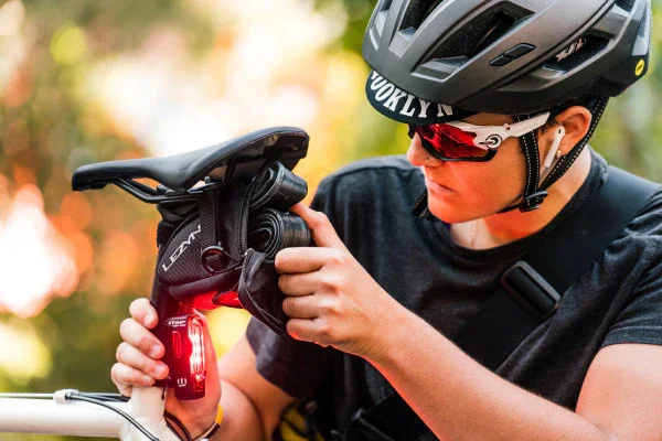 Lezyne Saddle Bag Caddy Medium Kit - Image 8