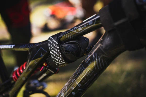 Lezyne Sendit Caddy - Image 4