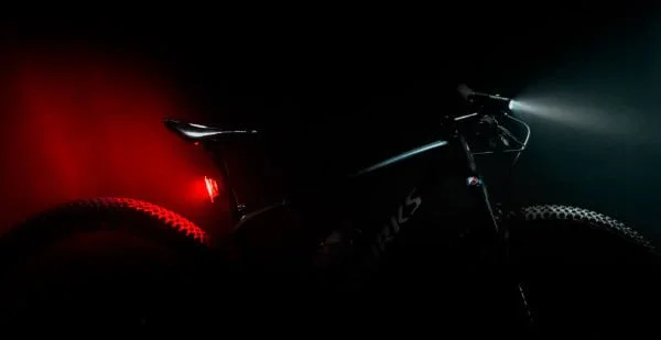 Lezyne Strip Drive PRO Rear 400+ - Image 6