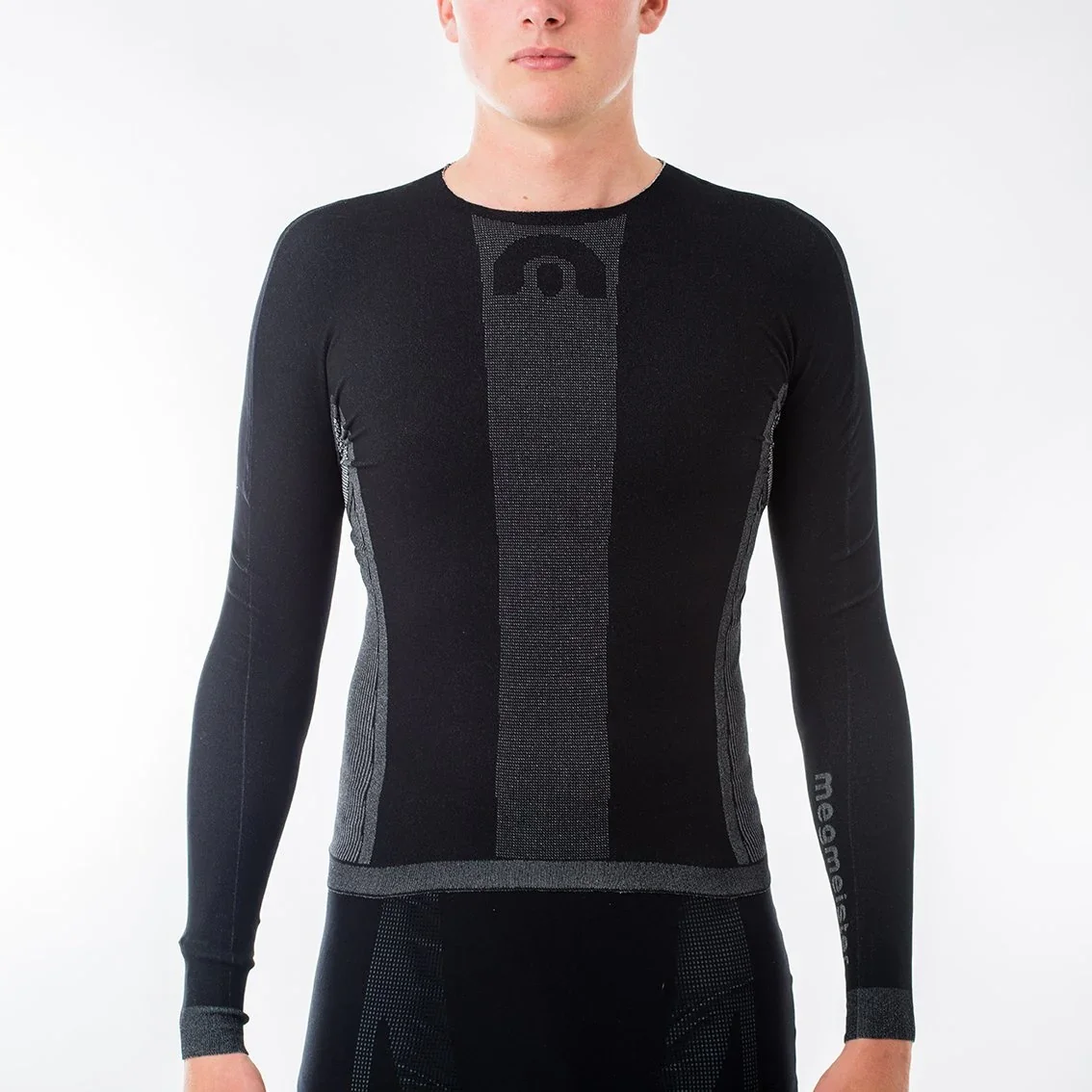 Megmeister Men's DRYNAMO Winter Cycle Long Sleeve Base Layer - Image 4