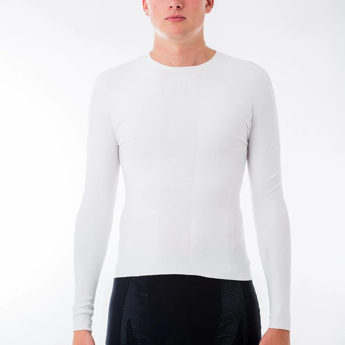 Megmeister Men's DRYNAMO Winter Cycle Long Sleeve Base Layer - Image 9