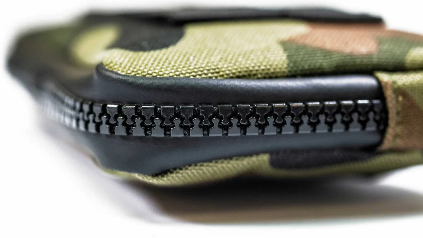 Muc Off Essentials Case - Image 2