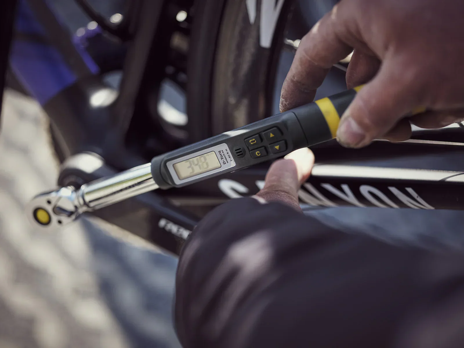 Topeak D-Torq DX Digital Torque Wrench - Image 3