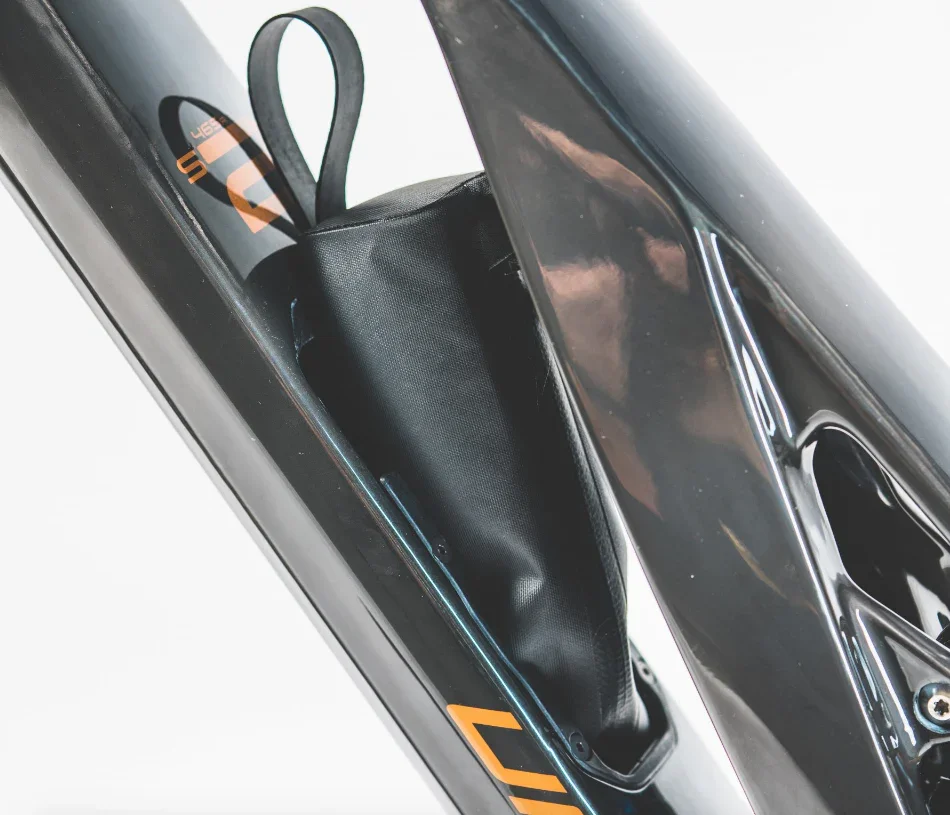 Unno Bikes Burn - Image 10